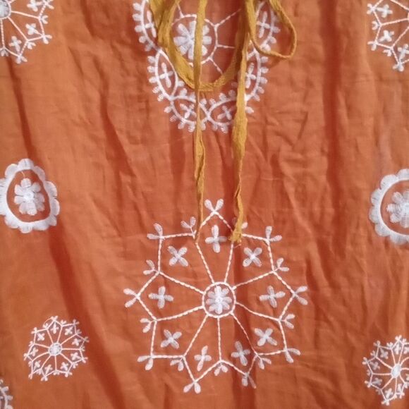 Mur Mur Sheer Embroidered Tunic Size M Orange and White V Neck with Tie - Picture 3 of 10